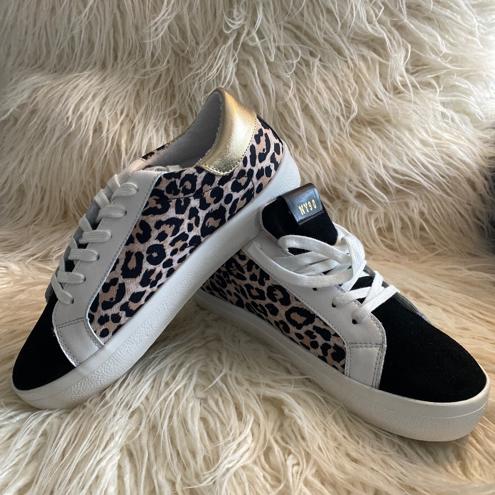 Steve Madden NWT Animal Print Sneakers